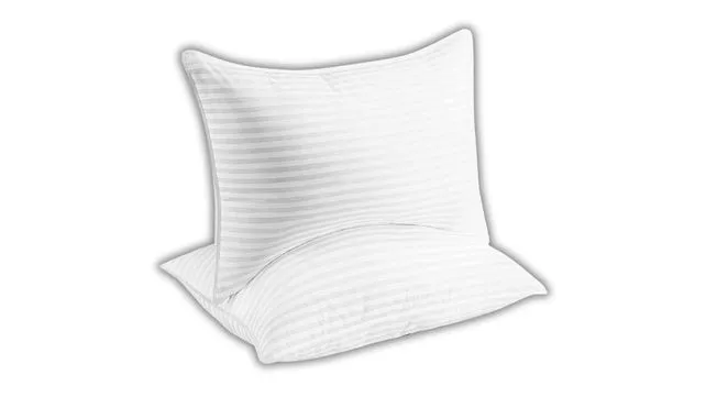 Beckham Hotel Collection (Best Pillow For Side Sleepers)